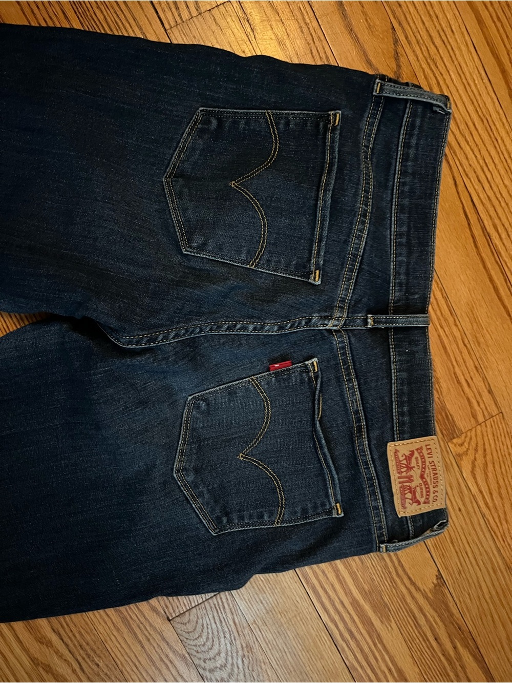 Levi's 311 Shaping Skinny Jeans - Picture 3 of 8